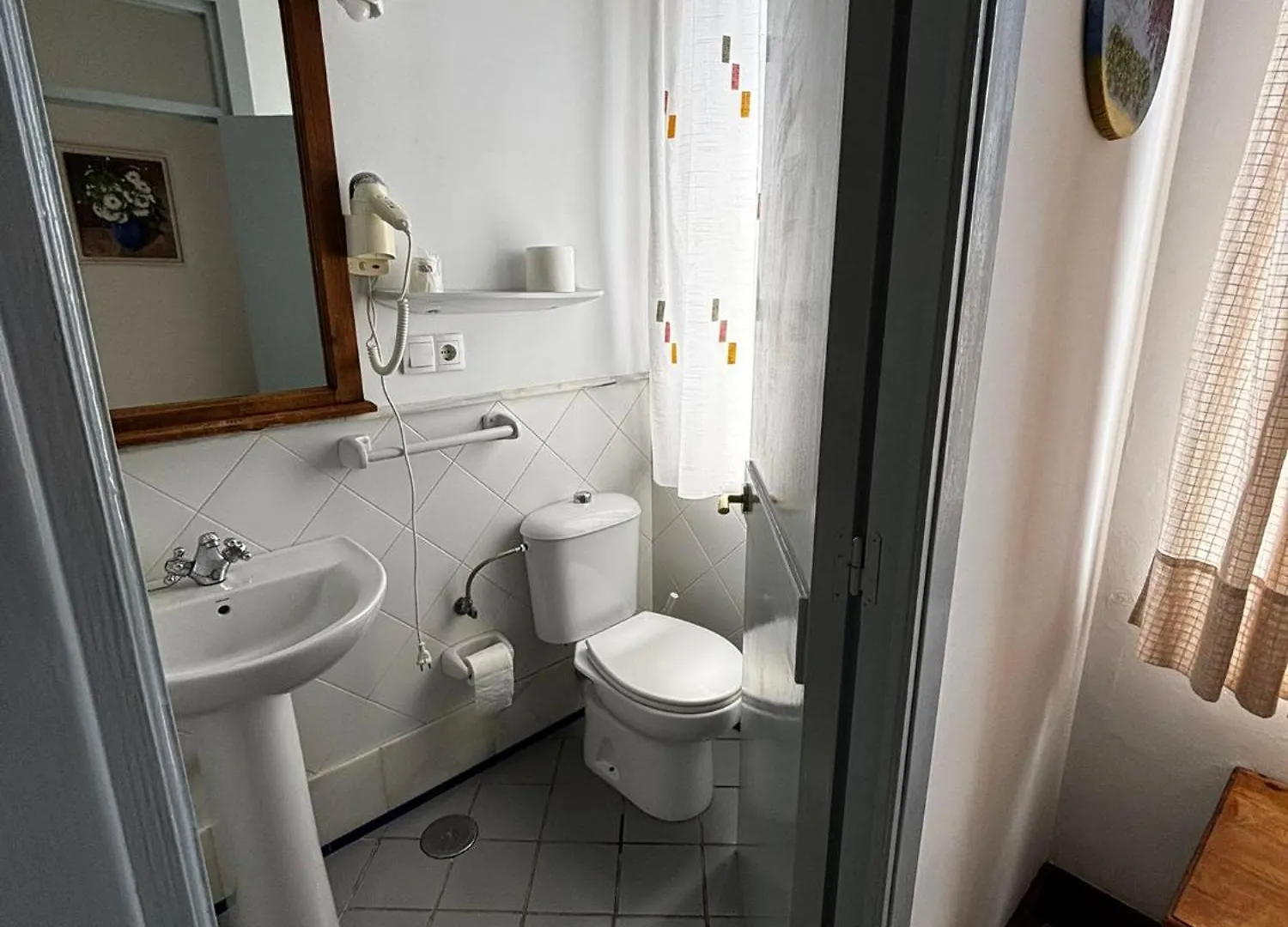 **  Hotel Entreolivos El Pedroso Spain